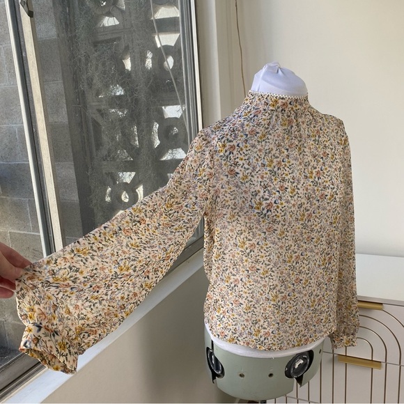 French Connection Victorian Meadow High-Neck Floral Blouse, US 2 / XXS - Picture 1 of 8